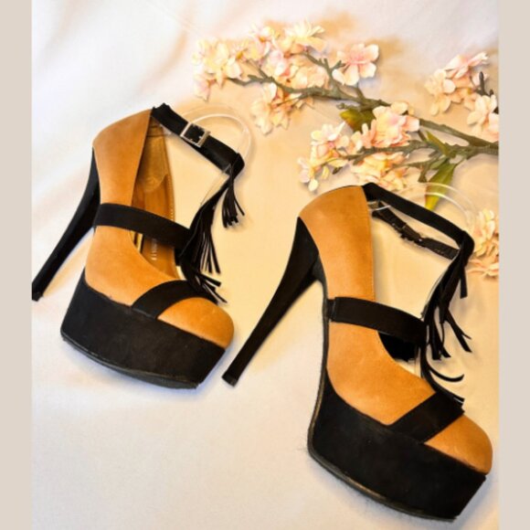 Jacobie Black & Brown Platforms - Picture 9 of 11